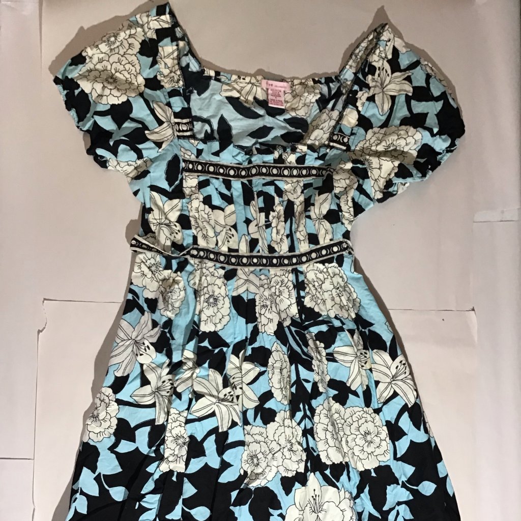 Fire Dress Flowers Size L